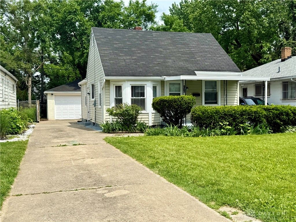 Real estate listing image