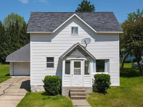 1642 OAK STREET, Almond, WI 54909