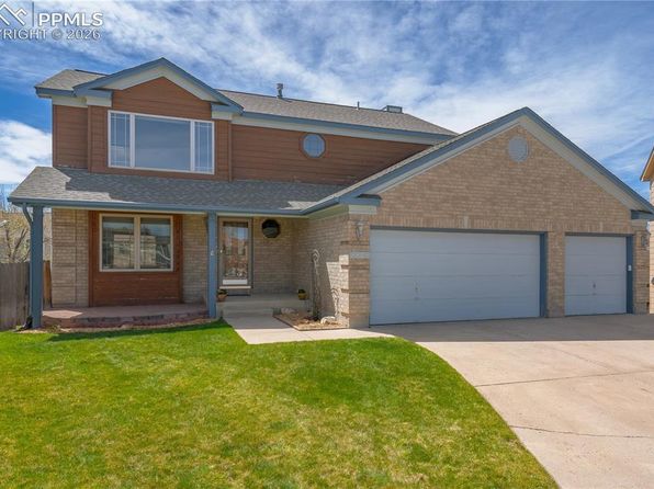 8805 Grovenor Ct, Colorado Springs, CO 80920