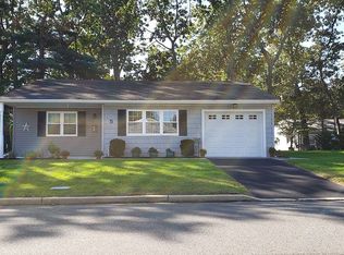 5 Georgia Way, Whiting, NJ 08759