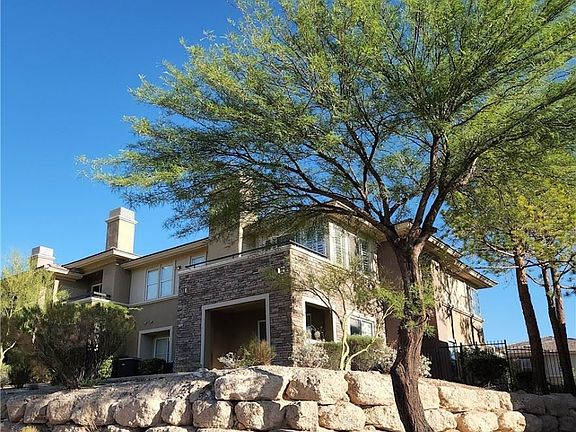 5th image of 668 Peachy Canyon Cir Unit 101