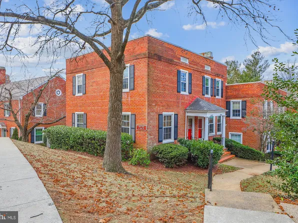 4861 28th St S #A, Arlington, VA 22206