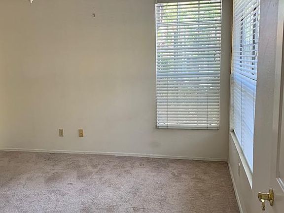 4th image of 10101 N Arabian Trl