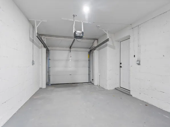 311 61st Street image 27 of 32