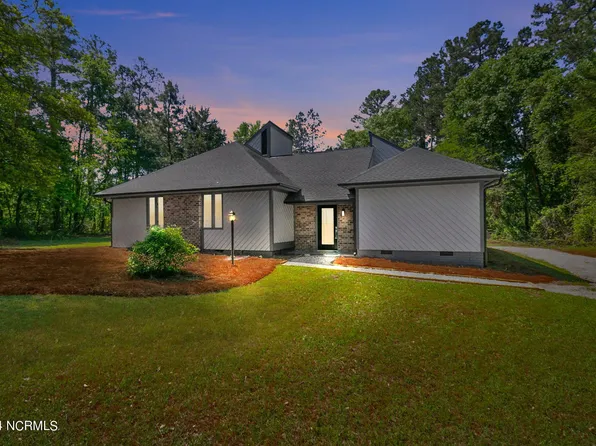 12800 Woodbridge Drive, Laurinburg, NC 28352