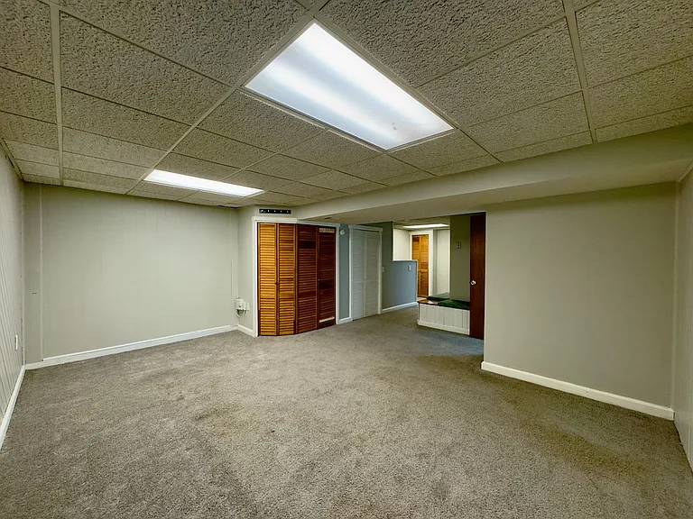 5371 King Arthur Cir — Photo 24