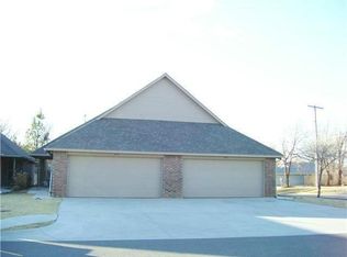 421 Sterling Pointe Way, Edmond, OK 73003