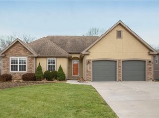 16727 Ruby Way, Basehor, KS 66007