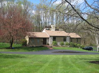 200 Cedar Ridge Ln, Chester Springs, PA 19425