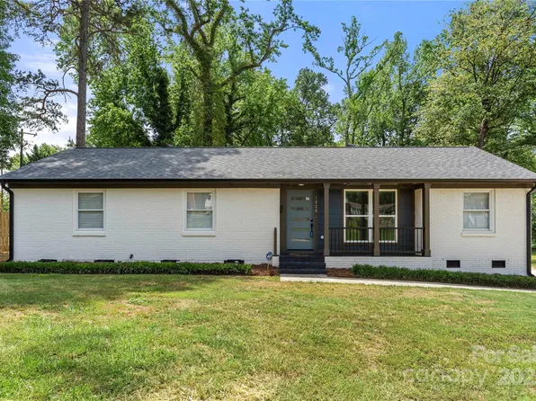 1820 Shannonhouse Dr, Charlotte, NC 28215
