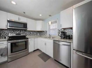 39 Sutton St APT 1, Providence, RI 02903