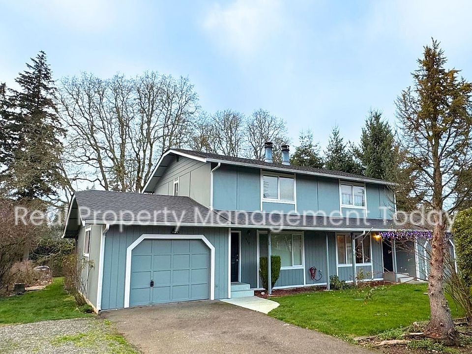 1st image of 820 196th St E