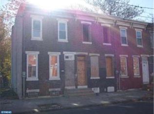 826 Line St, Camden, NJ 08103
