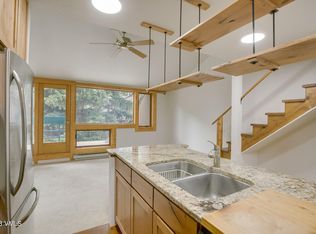 3931 Bighorn Rd #5-V, Vail, CO 81657