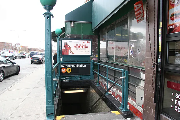 Sold by Better Homes & Gardens FH Realty | media 28