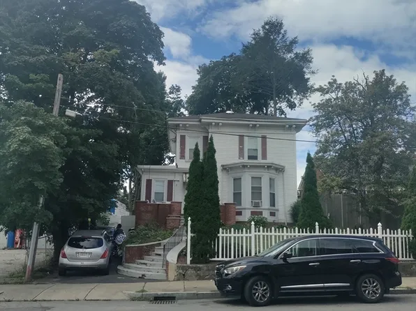 4 Hazelton St, Mattapan, MA 02126