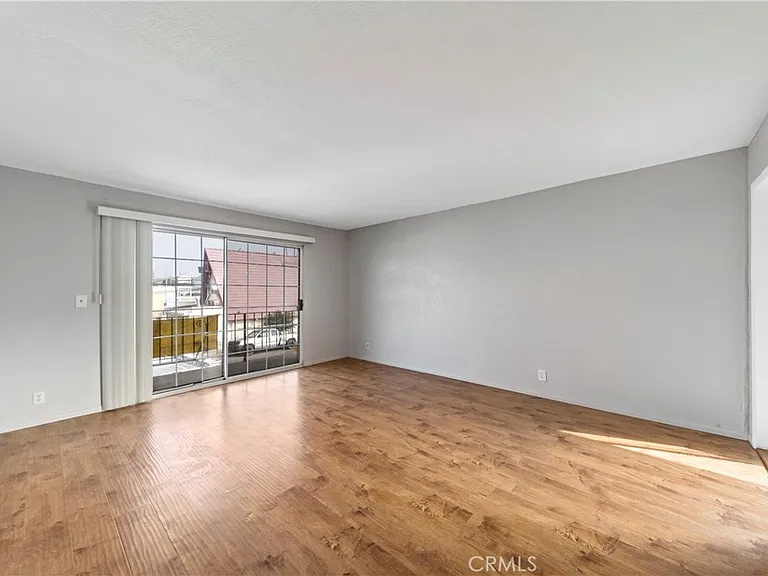 1308 E Oaks St #C — Photo 4