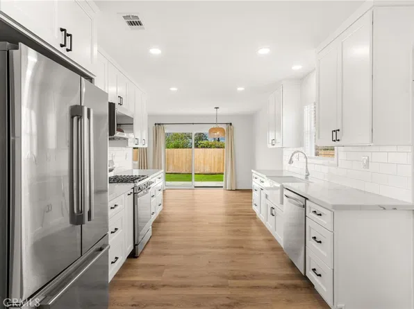 401 N Dexter St, La Habra, CA 90631