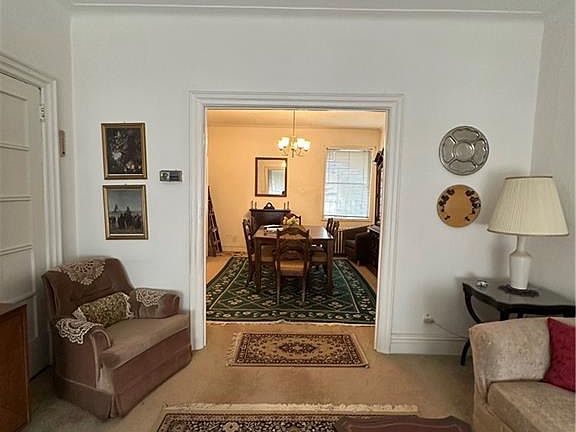 3rd image of 1755 Dahill Rd