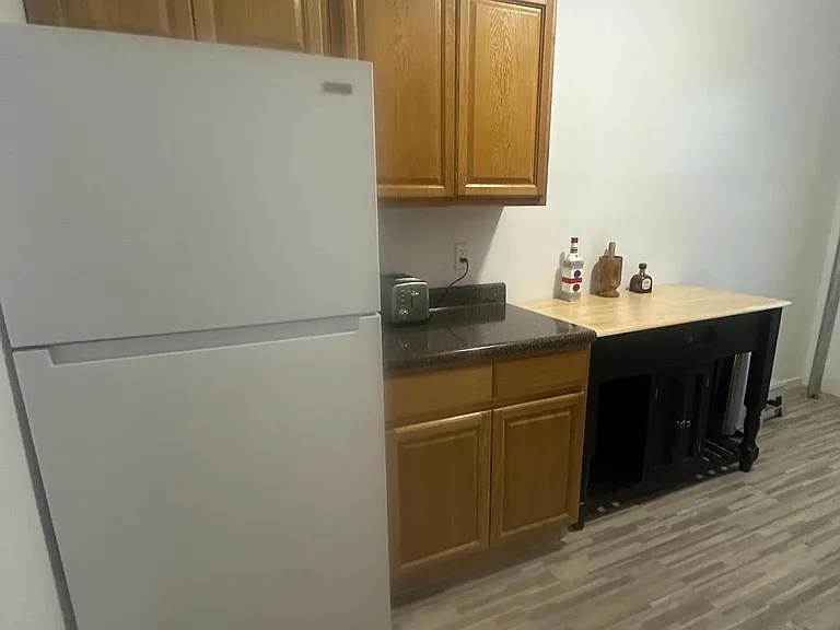 516 Meadow Hall Dr #D516 — Photo 2