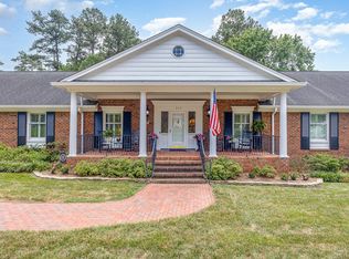 225 Ellwood Dr, Raleigh, NC 27609