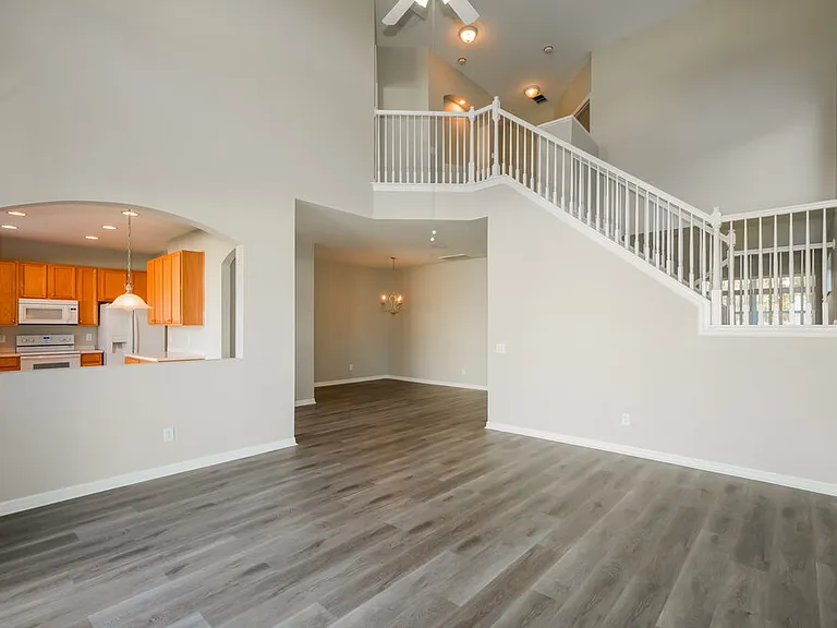 4413 Huddlestone Dr — Photo 5