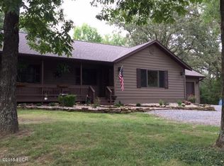 16046 Lake Of Egypt Rd, CREAL SPRINGS, IL 62922