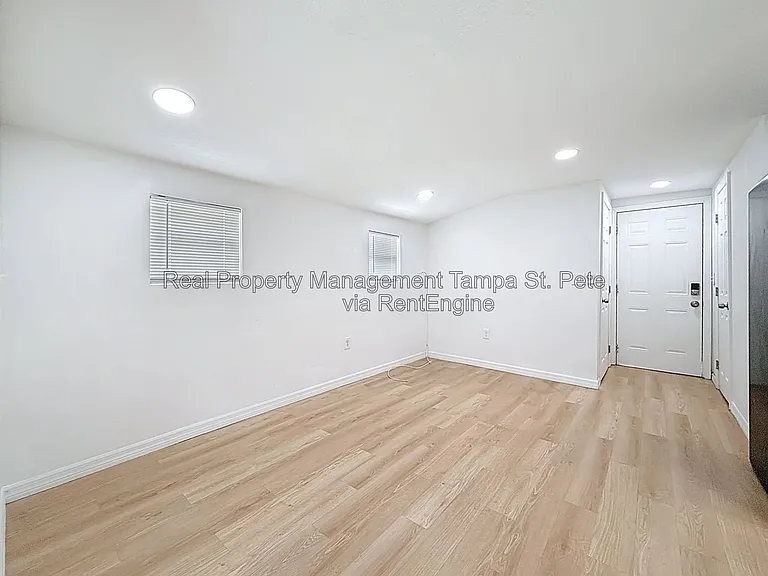 618 17th Ave S #N — Photo 11