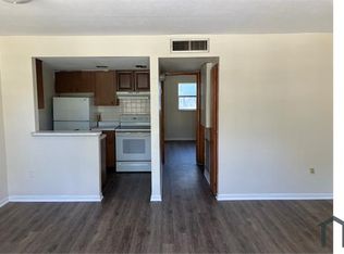 38010 14th Ave APT 2, Zephyrhills, FL 33542