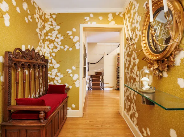 137 East 66th Street image 17 of 17