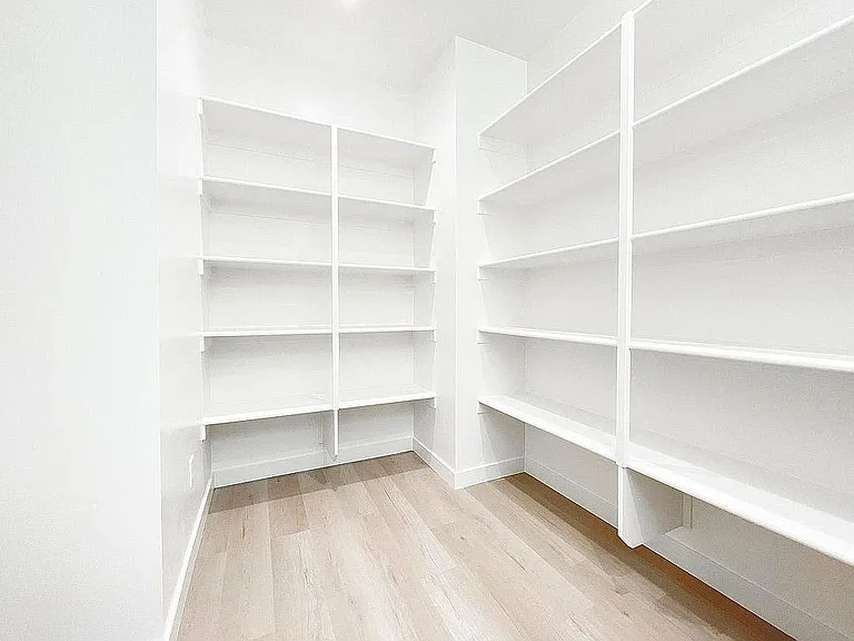 Pantry (Left Side)