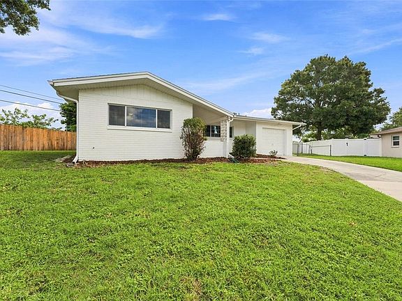 5th image of 1773 LONDON LN