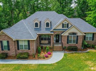 127 Brighton Ct, Lexington, SC 29072