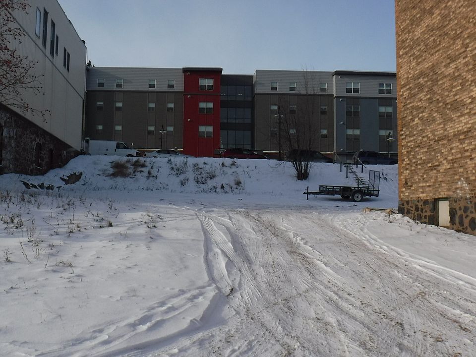 2nd image of W 4th St