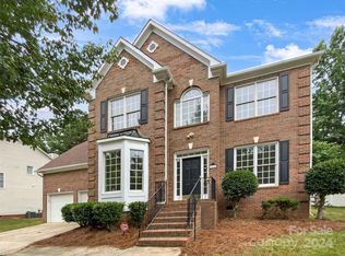 3434 Arklow Rd, Charlotte, NC 28269