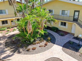 8049 Country Rd UNIT 205, Fort Myers, FL 33919