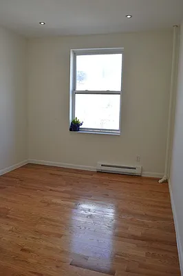 Rented by Your Vanity Realty | media 11