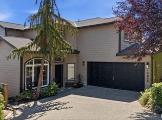 12036 89th Place NE, Kirkland, WA 98034