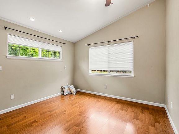 5th image of 12894 La Barr Meadows Rd