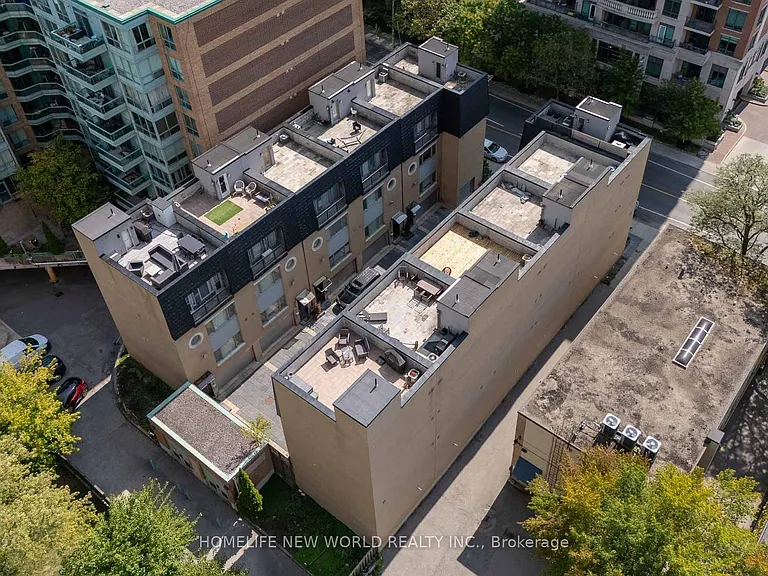 310 Merton St — Photo 32