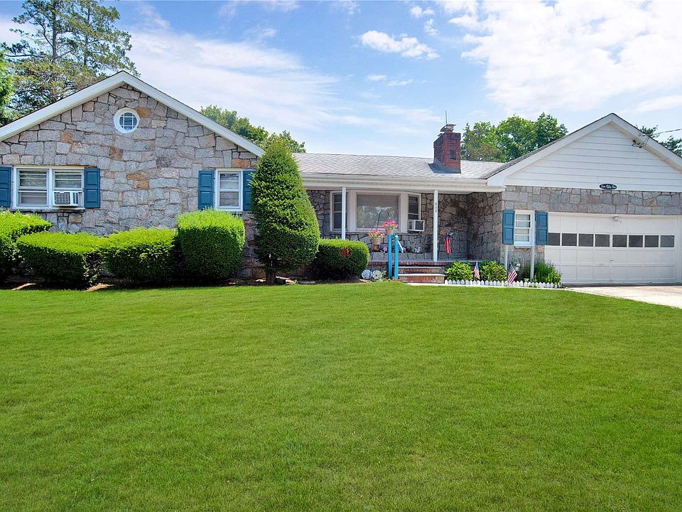 255 Staples Street, Farmingdale, NY 11735 Zillow