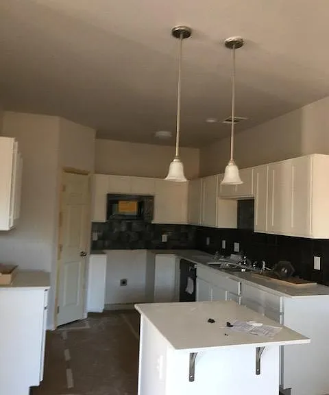 600 Circle Diamond Cv — Photo 3