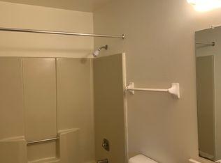 3330 Packer Dr APT 204, Racine, WI 53404