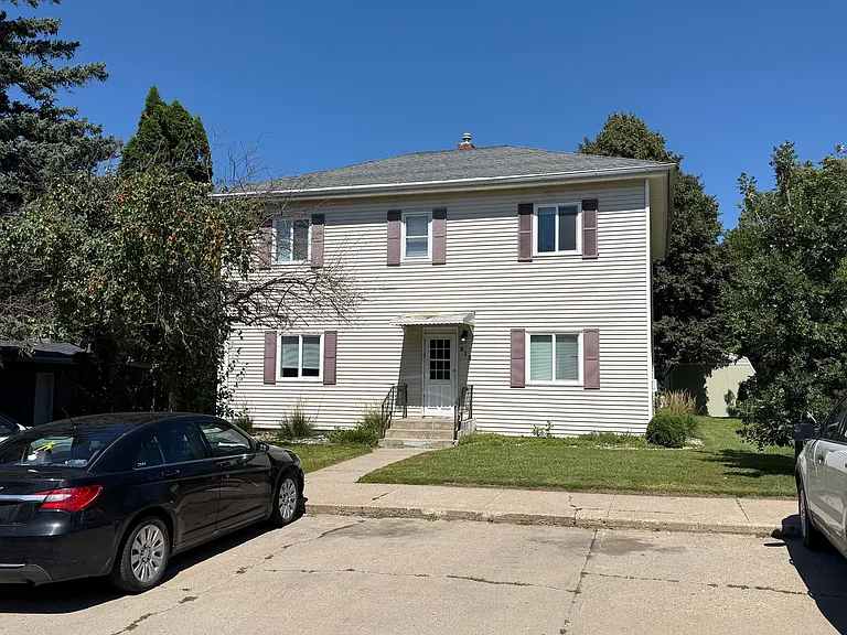 513 Harvey Dunn St #3 — Photo 1