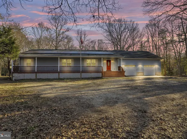 4370 Elizabeth Dr, Waldorf, MD 20601