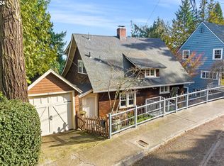 2672 SW Talbot Rd, Portland, OR 97201