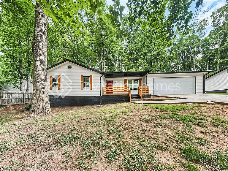 4091 Wrexham Dr — Photo 1