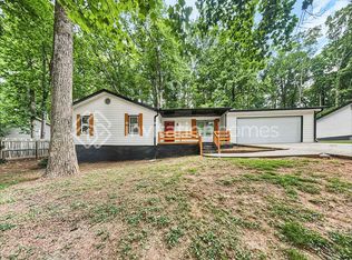 4091 Wrexham Dr, Snellville, GA 30039