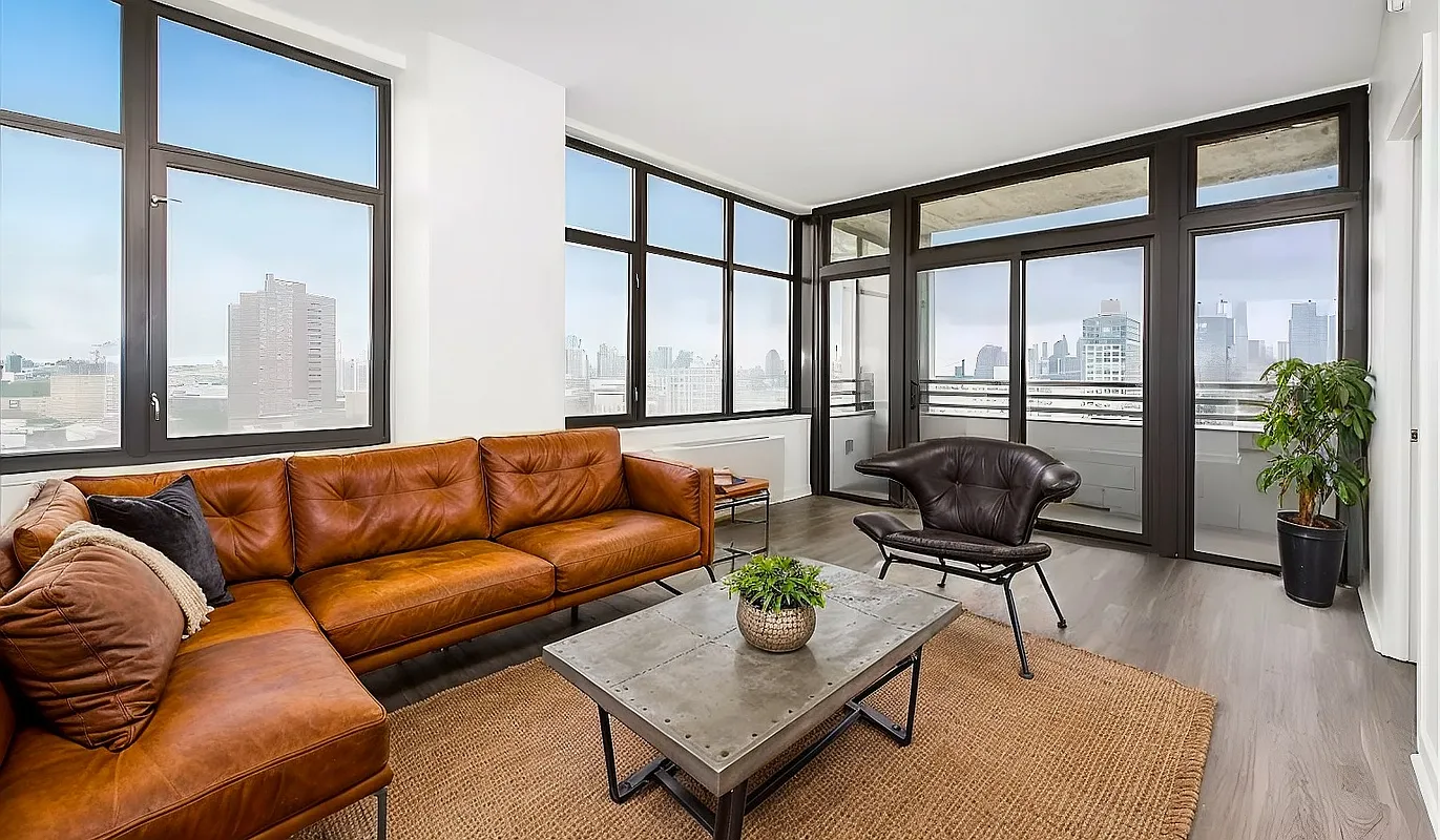 424 Bedford Avenue 15B