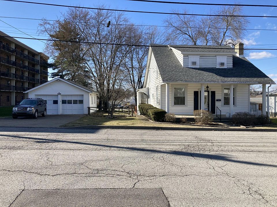 1st image of 1142 Bechtel St